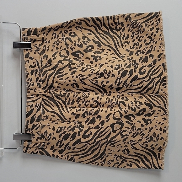 Animal Print Leopard Mini Denim Skirt Small - Picture 6 of 8